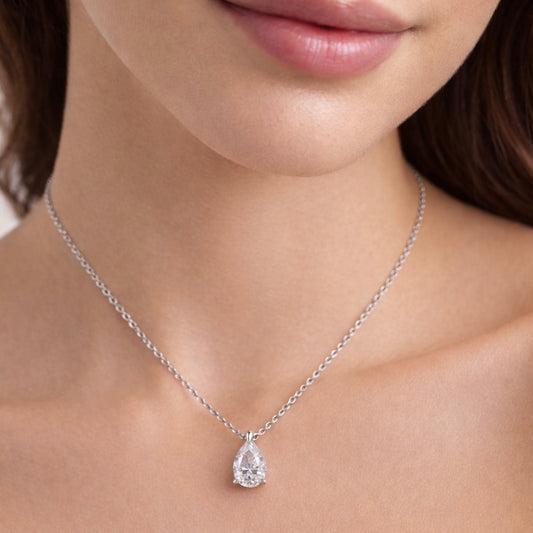 Luxora 1ct Pear Ogrlica